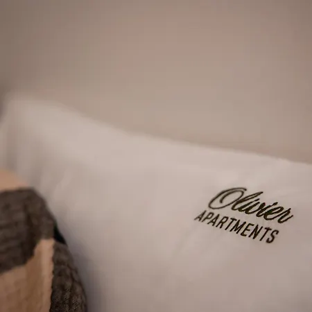 아파트 Chic Urban Retreat At Downtown With Balcony & Views, 5th-floor No Lift 리스본